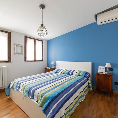 Porta Genova Balcony Apartment Milan Luaran gambar