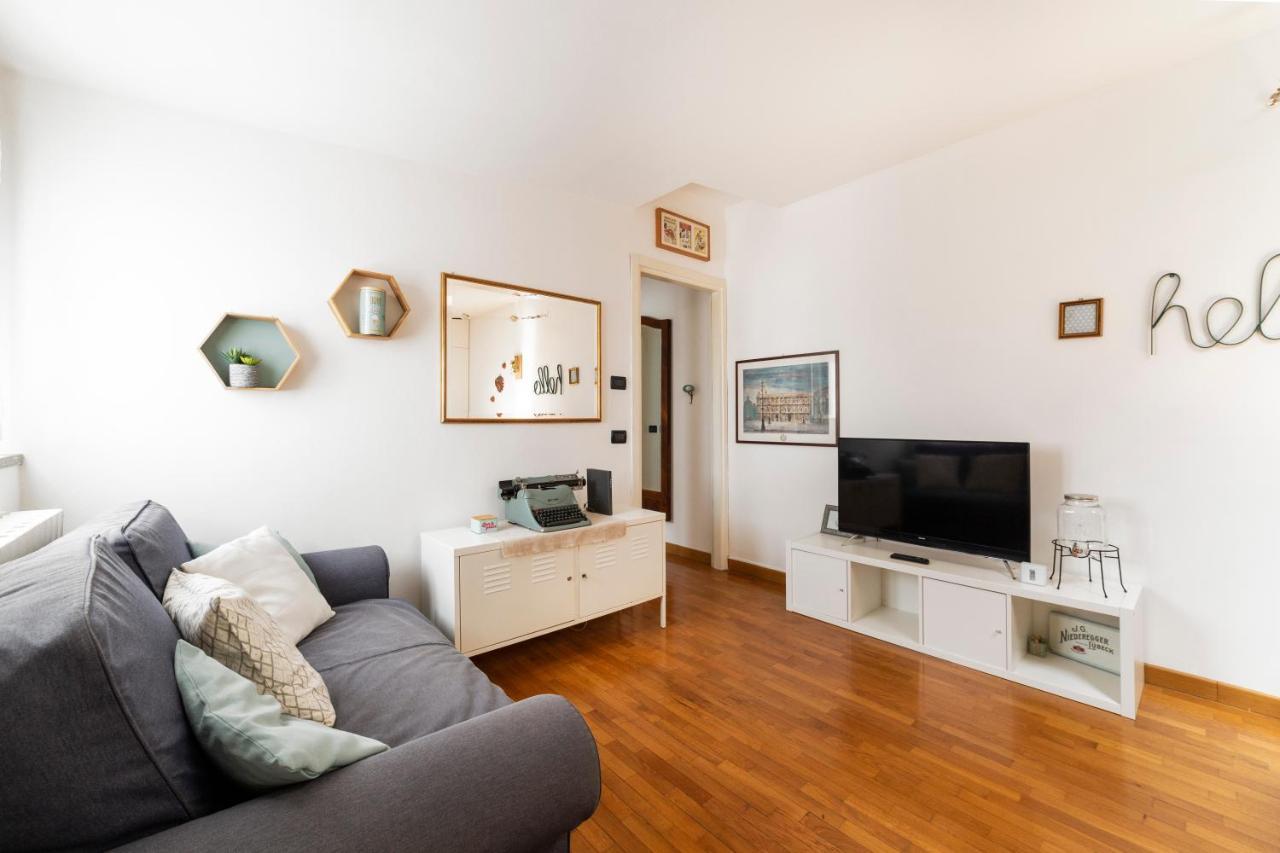 Porta Genova Balcony Apartment Milan Luaran gambar