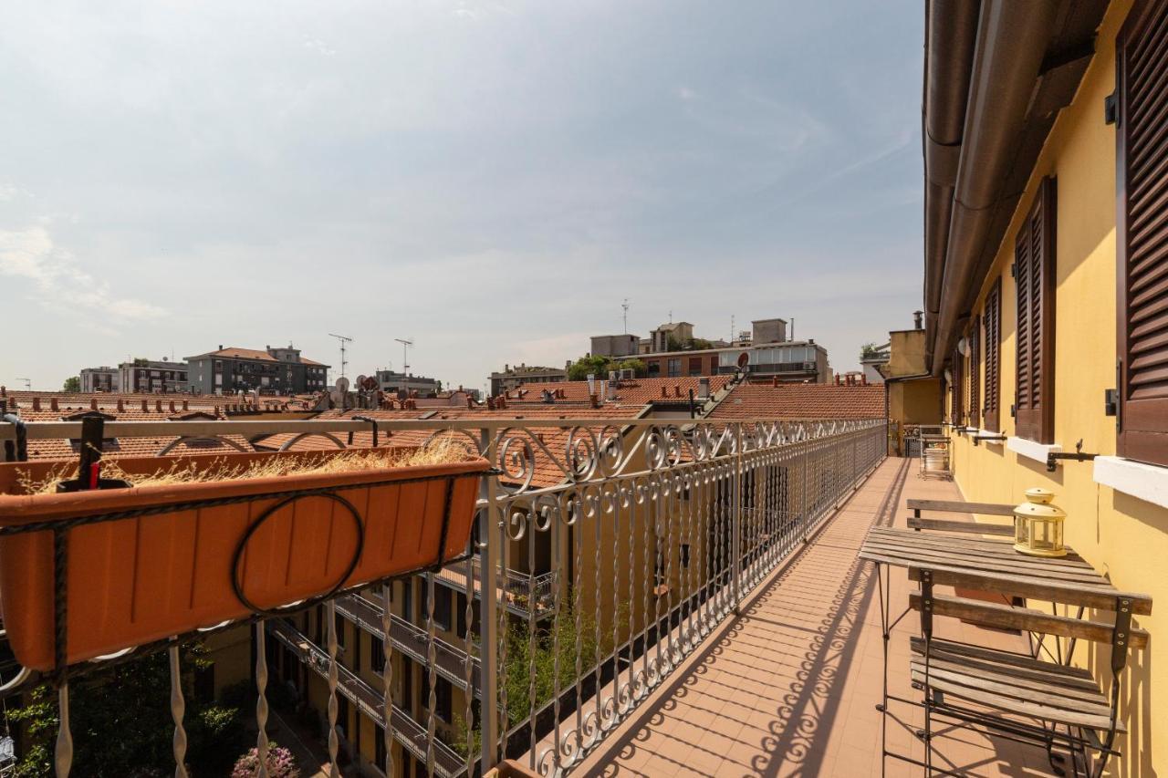 Porta Genova Balcony Apartment Milan Luaran gambar